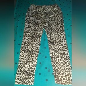 Women's k Jordan leopard print jeans size 8